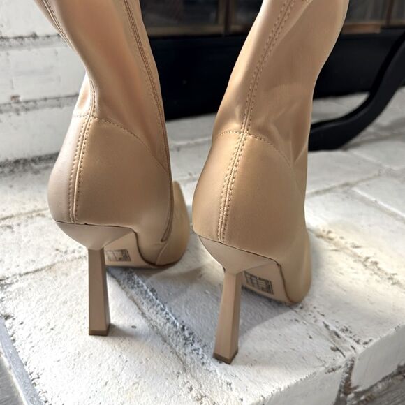 Forever 21 Women Sock Ankle Boot Size 8 Beige Ivory Cream Stretch Nylon Sexy - Picture 3 of 6